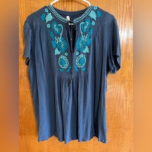 Roper Navy Blue Short-Sleeve Tunic with Teal Embroidery